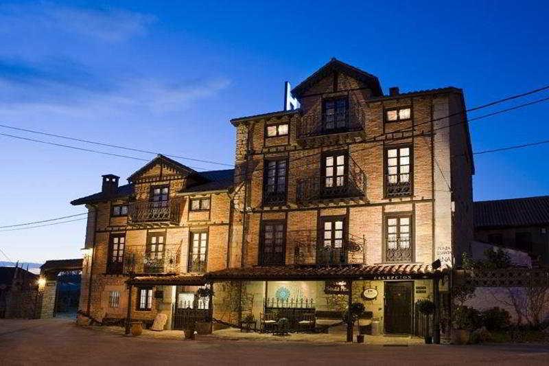 Posada Santa Ana Суансес Екстериор снимка